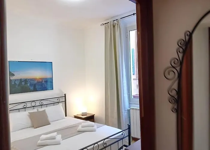 Vatican Borgo Pio Ii * Roma