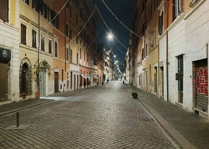 Vatican Borgo Pio Ii *